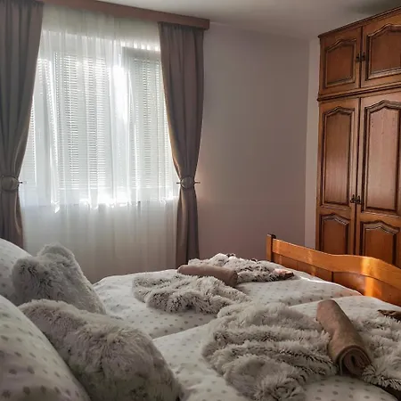 Διαμέρισμα Apartman Metropolis