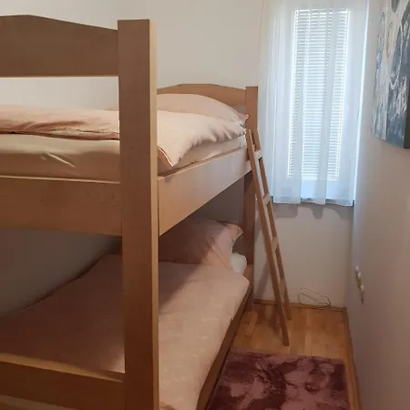 Apartman Metropolis *